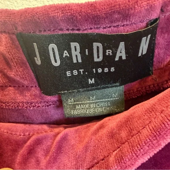 Air Jordan Velour Jogger Pants Burgundy/Jumpman Logo size Medium - Picture 4 of 4